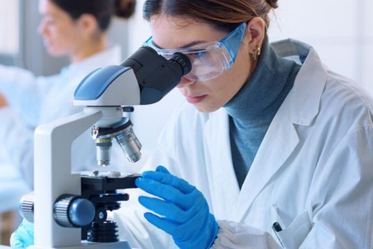 Why Your Clinic Needs a Reliable Biochemistry Analyzer